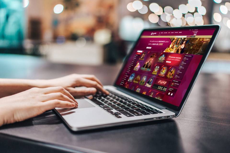 Play Popular Slots Without Downloading 1